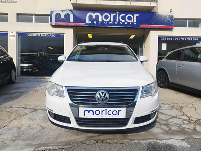 VW Passat 1.6 TDI VARIANT CONFORTLINE