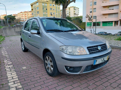 Fiat Punto Punto 1.2i 5p+AC