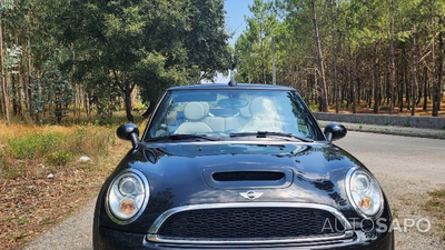 MINI Cabrio Cooper D Auto de 2012