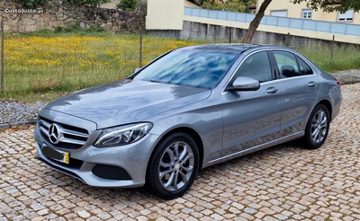 Mercedes-Benz C 220 D 170CV 7G-TRONIC Nacional 1dono