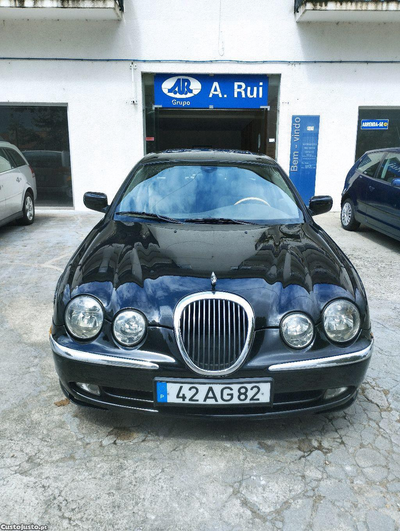 Jaguar S-Type 3.0 V6 Executive Auto.