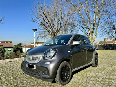 Smart ForFour 1.0 Prime