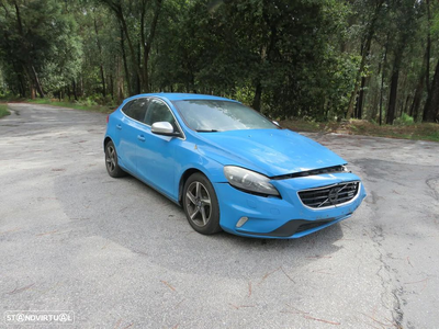 Volvo V40 1.6 D2 R-Design