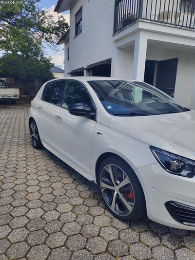 Peugeot 308 2.0, 180cv - GT