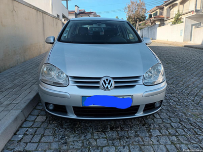 VW Golf 2.0 sport