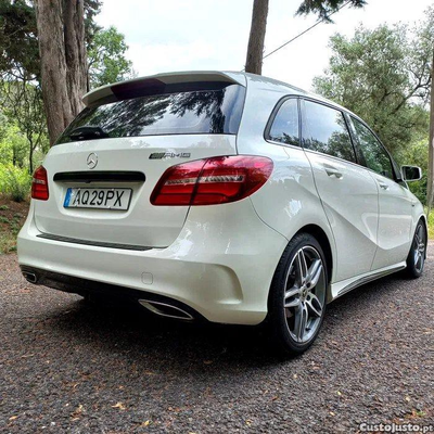 Mercedes-Benz B 180 AMG Black Edition AUTO