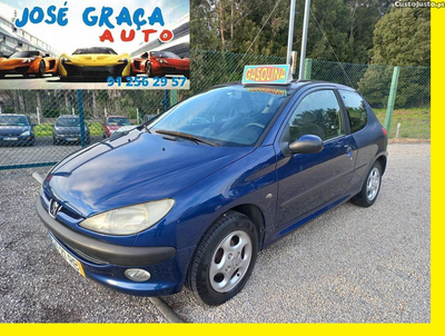 Peugeot 206 1.1i 8v 60cv 01/2001