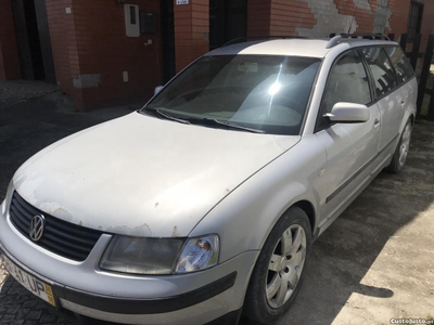 VW Passat (3B)