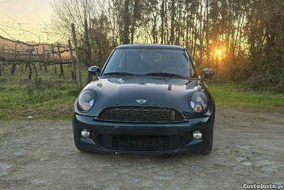 MINI Cooper 1.6D Full Extras PARA LEGALIZAR