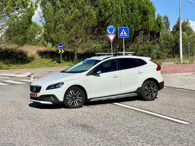 Volvo V40 2018 Nacional igual  novo