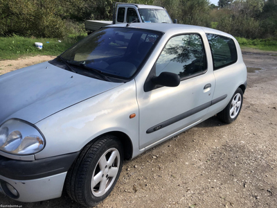 Renault Clio 1.9 tdi