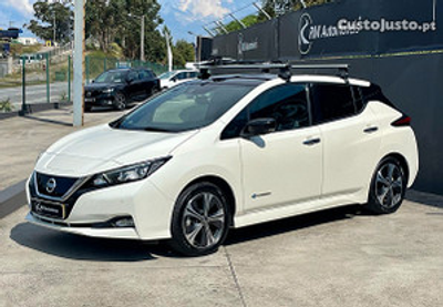 Nissan Leaf 40Kwh Tekna Two tone