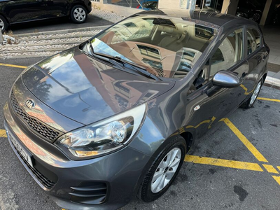 KIA Rio 1.1 CRDi Prime