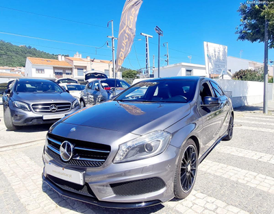 Mercedes-Benz A 180 AMG LINE FULL