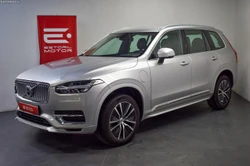 Volvo XC90 2.0 T8 PHEV Momentum AWD