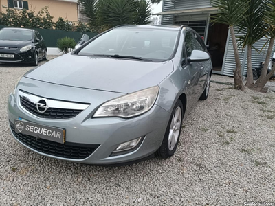 Opel Astra Sports Tourer 1.3 CDTi Executive S/S