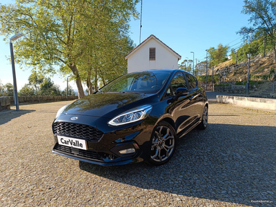 Ford Fiesta 1.0 EcoBoost ST-Line  Como novo!