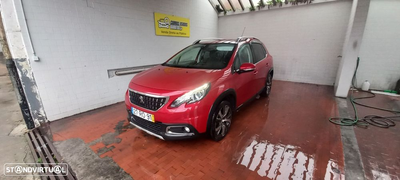 Peugeot 2008 1.2 PureTech Allure