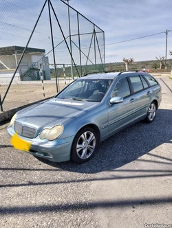 Mercedes-Benz C 220 Mercedes c220 Cdi