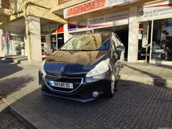 Peugeot 208 1.2 VTi SE Style