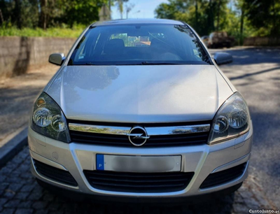 Opel Astra ...