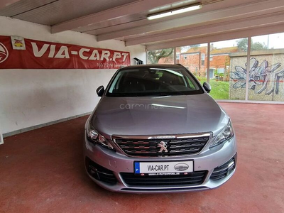 Peugeot 308 1.5 BlueHDi Allure Pack