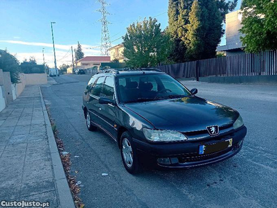 Peugeot 306 1.9 td 5lugares