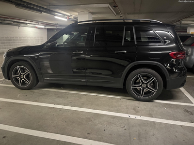 Mercedes-Benz GLB 180 AMG 7LUG