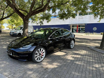 Tesla Model 3 Performance, Cx. A., 500 CV