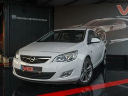 Opel Astra 1.7 CDTi Cosmo