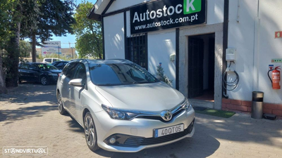 Toyota Auris Touring Sports 1.4 D-4D Com+P.Sport