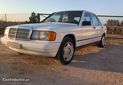 Mercedes-Benz E 230 190E 2.3 cx manual 136cv