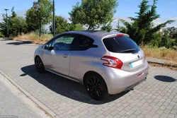 Peugeot 208 1.6 Hdi Griffe 114cv