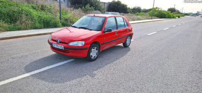 Peugeot 106 1.1 gasolina