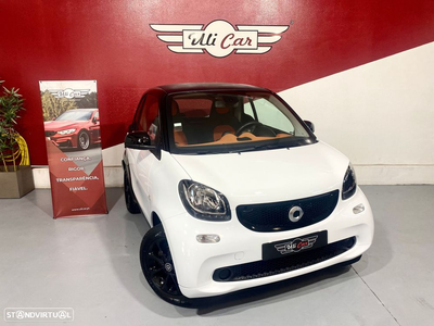 Smart ForTwo Coupé 1.0 mhd Passion 71 Softouch