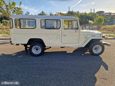 Toyota BJ 40