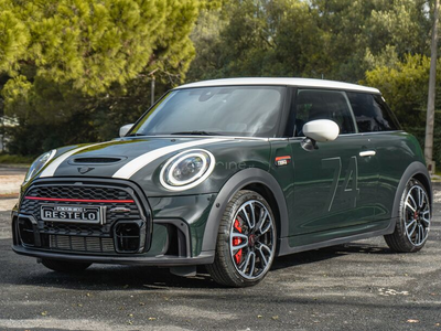 Mini Mini Premium P. JCW Plus Auto