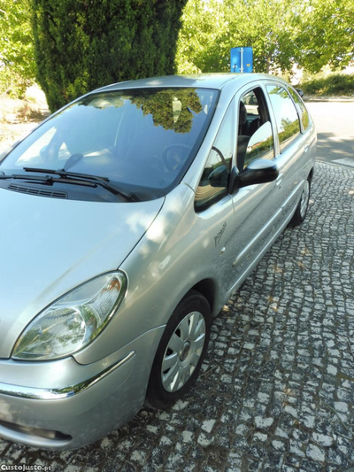 Citroën Picasso 1.6HDI "selo" Barato com menos de DUZENTOS mil km