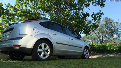 Ford Focus 1.4 Sport 16v