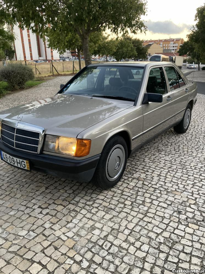 Mercedes-Benz 190 D 2.5