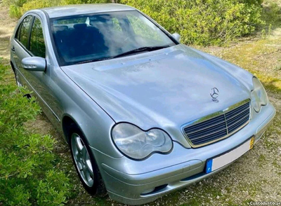 Mercedes-Benz C 180 230