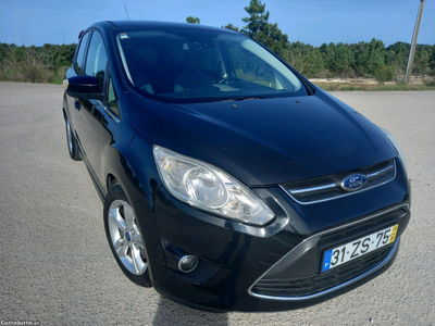 Ford C-Max Titanium