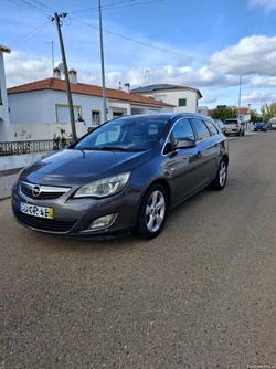 Opel Astra sports tourer