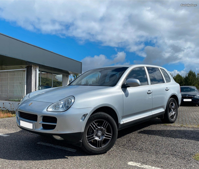 Porsche Cayenne S - nacional