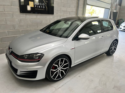 Volkswagen Golf 2.0 TSi GTi