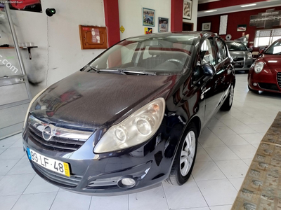 Opel Corsa 1.2 i     ( Viatura Nacional  )