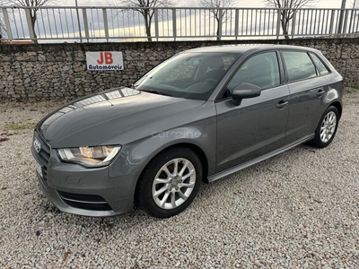 Audi A3 1.6 TDi Attraction Ultra