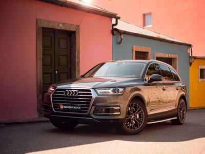 Audi Q7 3.0 TDi quattro Tiptronic 7L