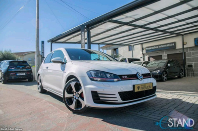 VW Golf 7 GTI PERFORMANCE 230cv