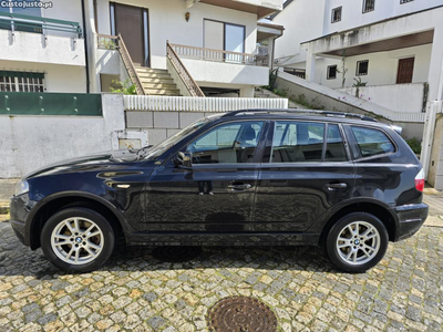 BMW X3 2.0 Xdrive 177 cv 08, livro revisões,